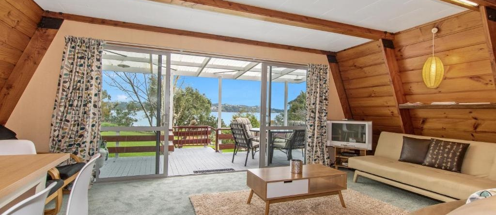 The Tree House Wairoro Park - Russell Holiday Home, Окиато — фото 1