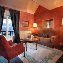 Hotel Ombremont-restaurant Le Bateau Ivre, Bourdeau — photo 2