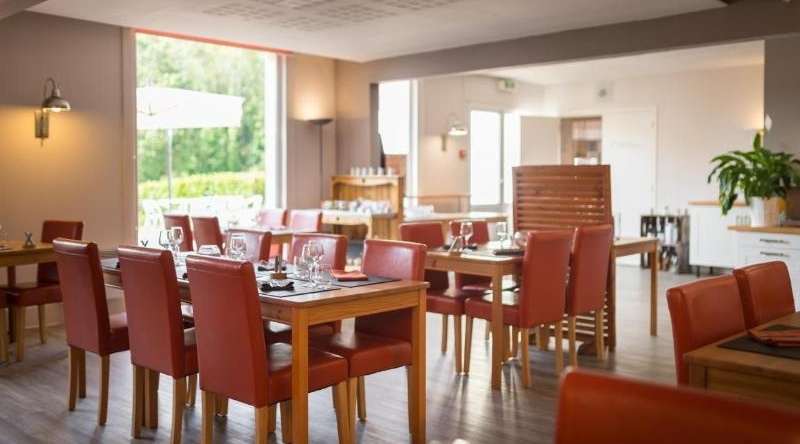 Logis Latitude Ouest Hotel Restaurant & Spa, Saujon — photo 1