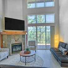 Bright Klamath Falls Townhome w/ Resort Perks, 克拉马斯福尔斯 — 照片 3