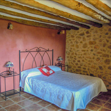 Masia de la Serra de la Cogulla, Monroyo — photo 4