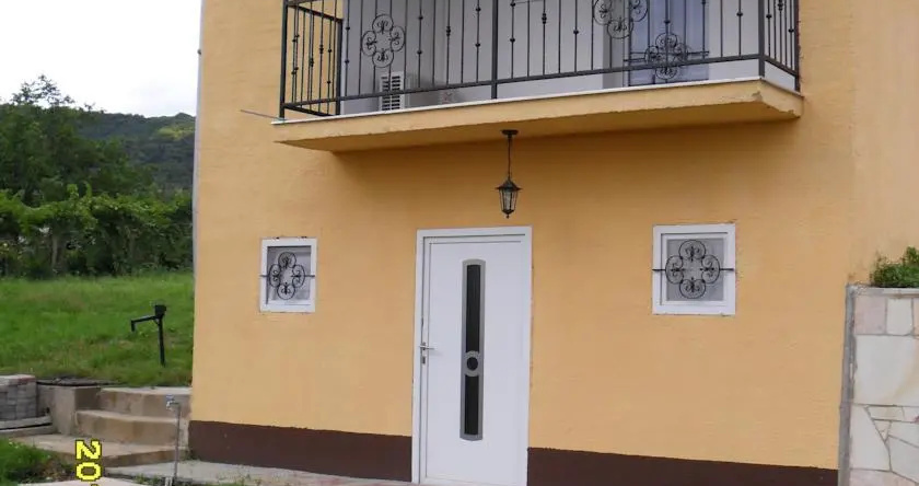 Edina Apartman, Siklos — photo 1