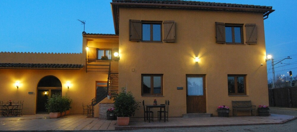 Cal Gaig Apartaments, 格拉诺列尔斯 — 照片 1