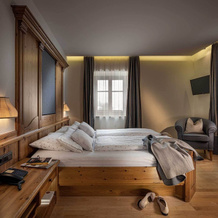 Hotel Saalerwirt, 圣洛伦佐迪塞巴托 — 照片 4