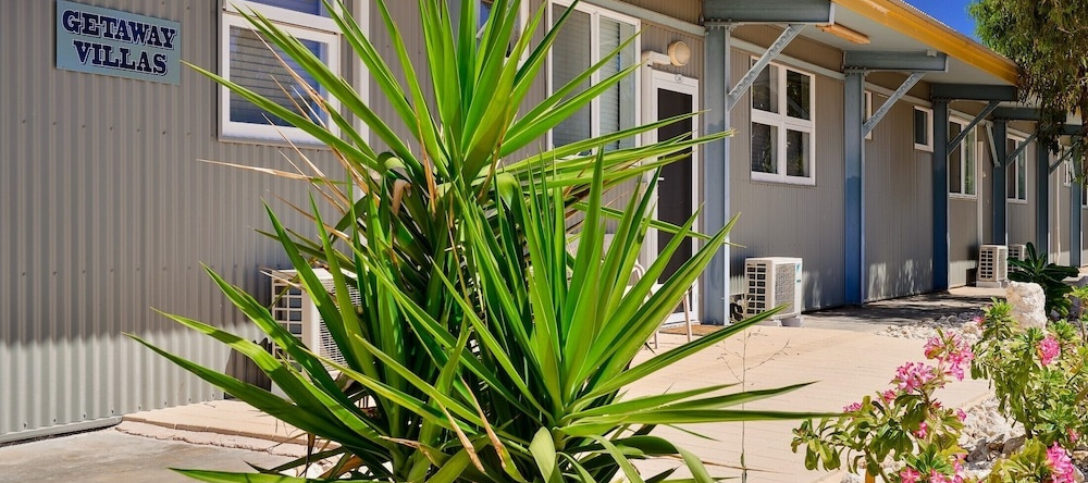 Getaway Villas Unit 38-1 - 1 Bedroom Disabled Friendly Accommodation, 埃克斯茅斯 — 照片 1