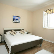 Villa With 4 Bedrooms in Brac, With Wonderful sea View, Private Pool,, 苏马尔廷 — 照片 4