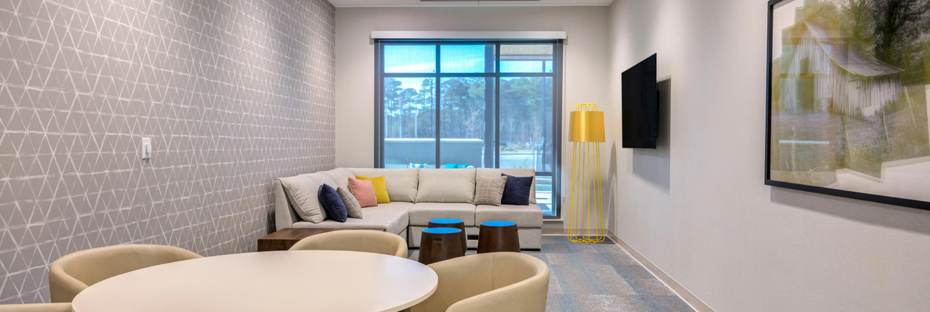 Home2 Suites By Hilton Smithfield Selma, Smithfield — photo 1