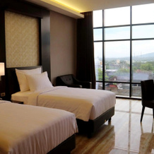 Grand Karlita Hotel Purwokerto, Пурвокерто — фото 2