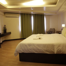 Starview Plaza Hotel, 那牙 — 照片 4
