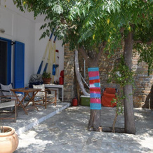 Clio's Beach House - Deluxe Beach Front Property, Ормос Кортиу — фото 2
