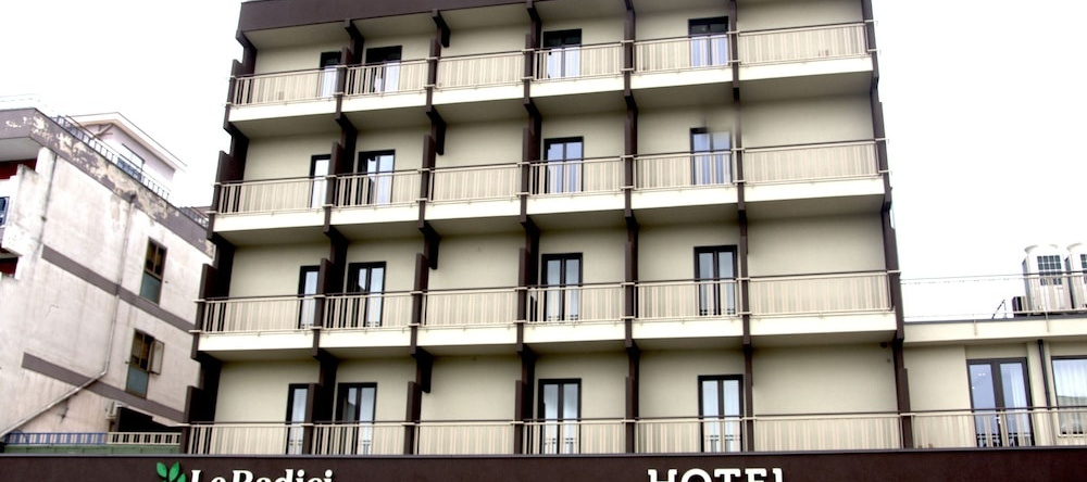 Hotel Commercio, 巴蒂帕利亚 — 照片 1