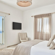Volcano Luxury Suites Milos - Adults Only, Палиохори — фото 3