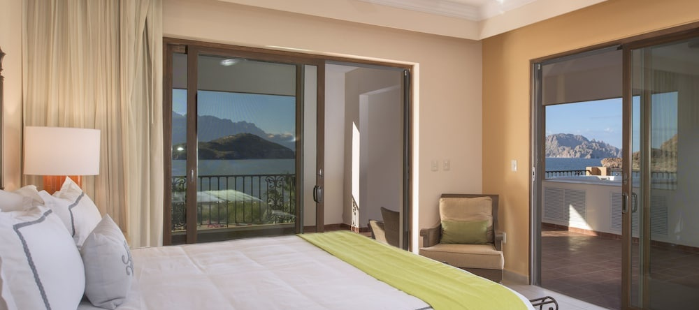 Luxury Villas by Villa del Palmar at the Islands of Loreto, 诺波洛 — 照片 1