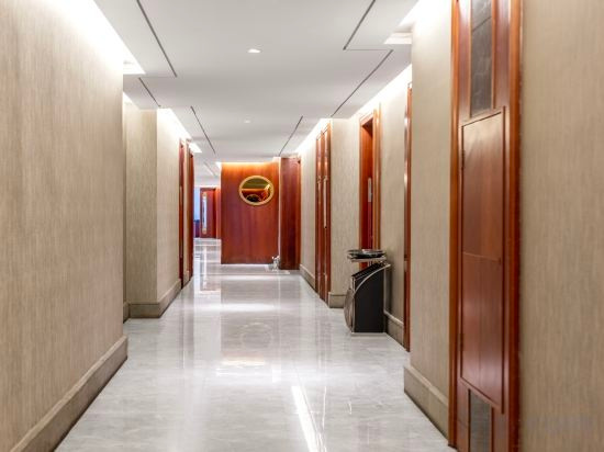 Royal Plaza Hotel, Quzhou — photo 1