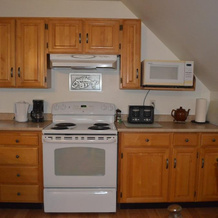 Nana Gump's Guesthouse, Cortes Island — photo 2
