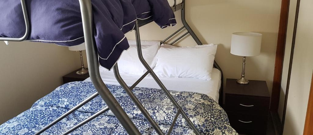 Kumara Historic Cottages - Hostel, 莫阿纳 — 照片 1