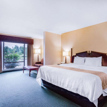 Quality Inn & Suites Carthage Near Precious Moments Chapel, Картаж — фото 4