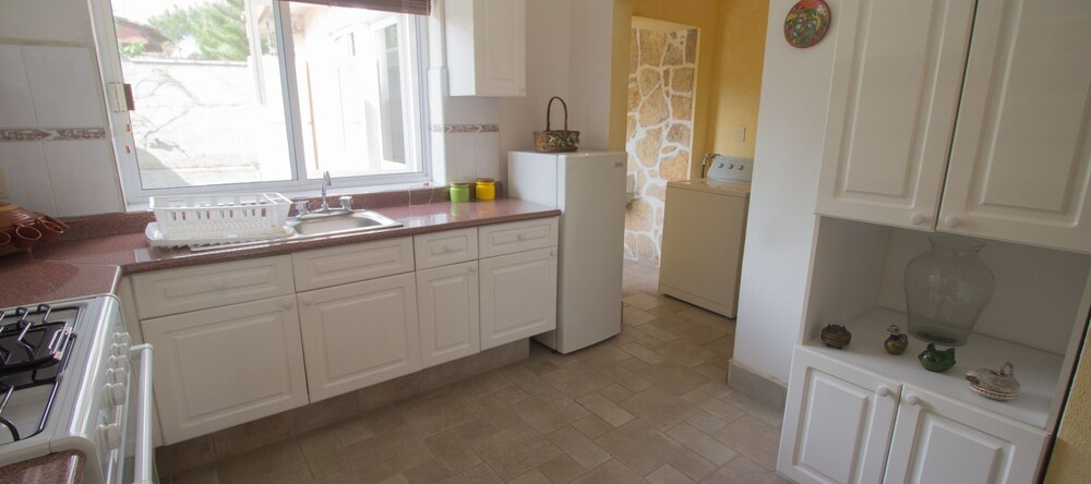 Villas Coiros, Malinalco — photo 1