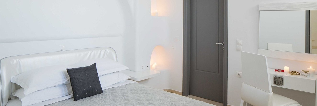 Santorini Princess Presidential Suites, 阿克罗蒂里 — 照片 1