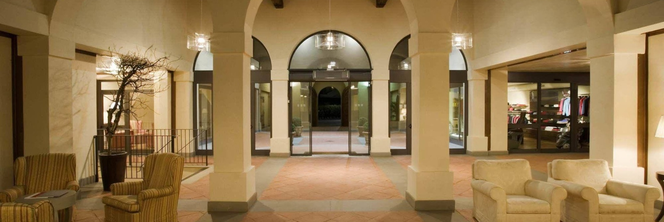 Unahotels Poggio Dei Medici Toscana, Скарперия — фото 1