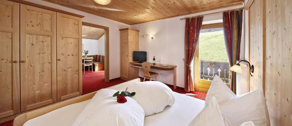 Hotel Tschantnaihof, Cornedo All'isarco — photo 1