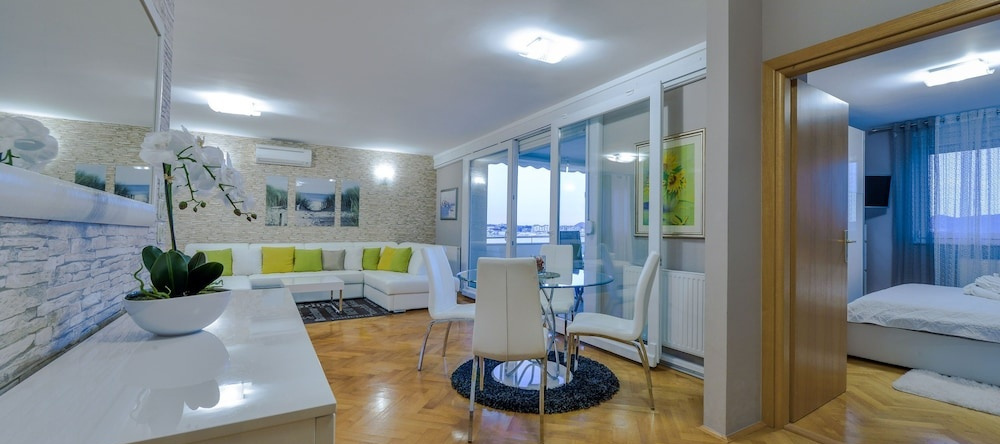 Apartment Topaz, Биоград на Мору — фото 1