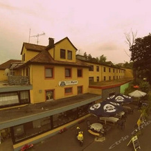 Hotel-Pension Restaurant Weyrich, Фильбрунн — фото 3