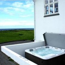 Ocean Front Iceland Luxury Apartment, Вогар — фото 3