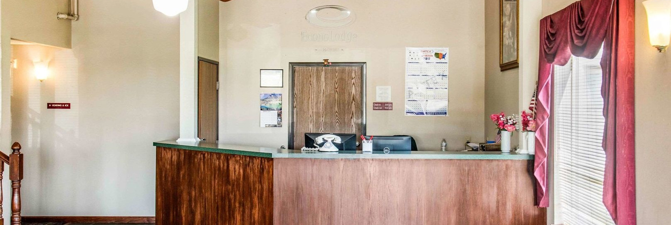 Travelers Lodge & Suites, Гэйлорд — фото 1
