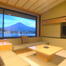 Ubuya Guest House, 富士河口湖 — 照片 4