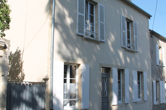 Les Lilas de Bellefontaine, Bayeux — photo 1