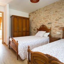 House - 4 Bedrooms With Wifi - 107751, Эсаро — фото 2