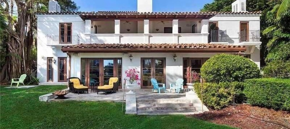 6 Bedroom Homes in Miami Beach by TMG, 迈阿密 — 照片 1