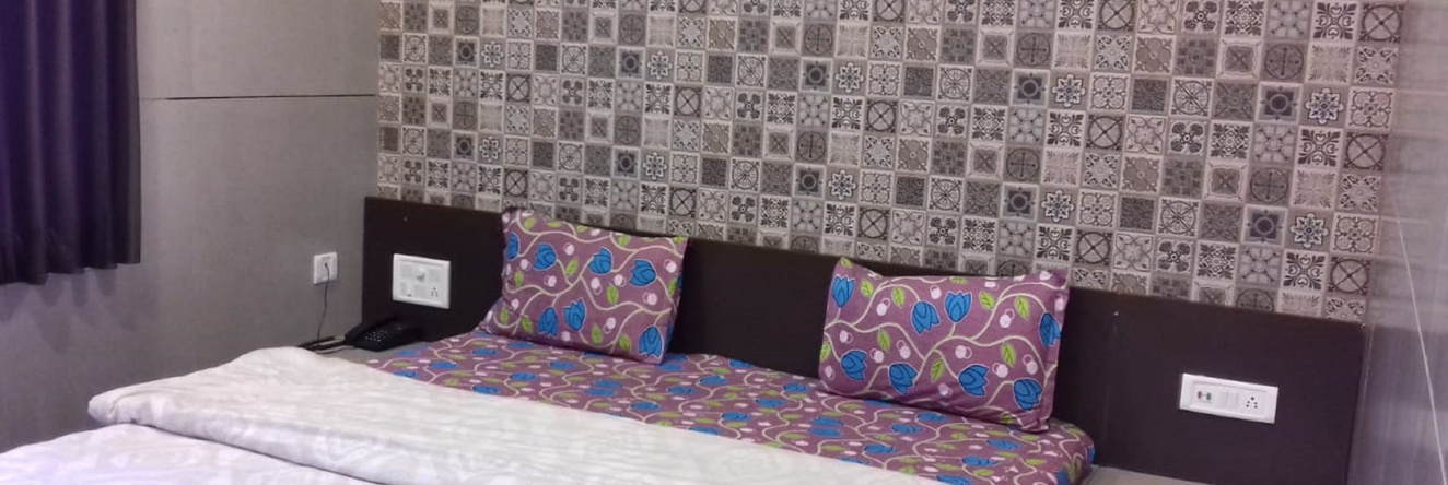 Sharmin Rose Bungalow, Saputara — photo 1
