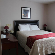 Motel Capri & Suites, 勒庞蒂尼 — 照片 4