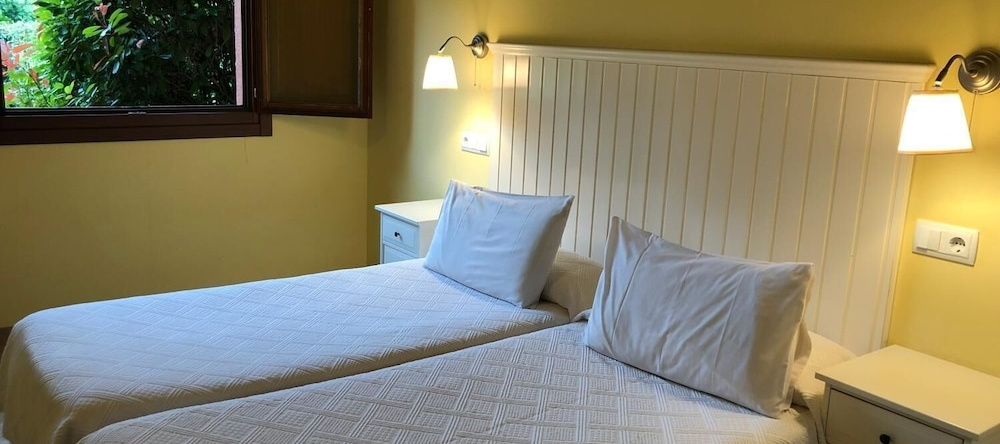 Apartamentos El Guindal, Tapia de Casariego — photo 1