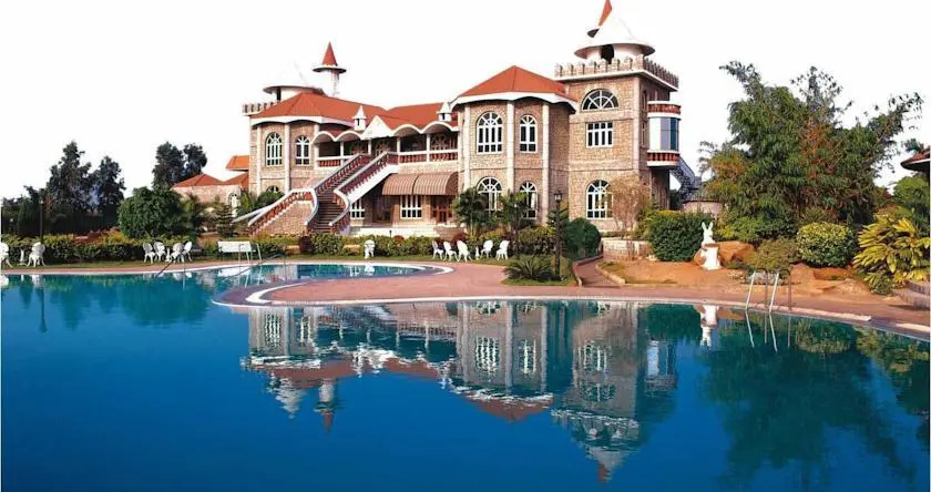 Celebrity Club & Resort, 沙米尔佩特 — 照片 1