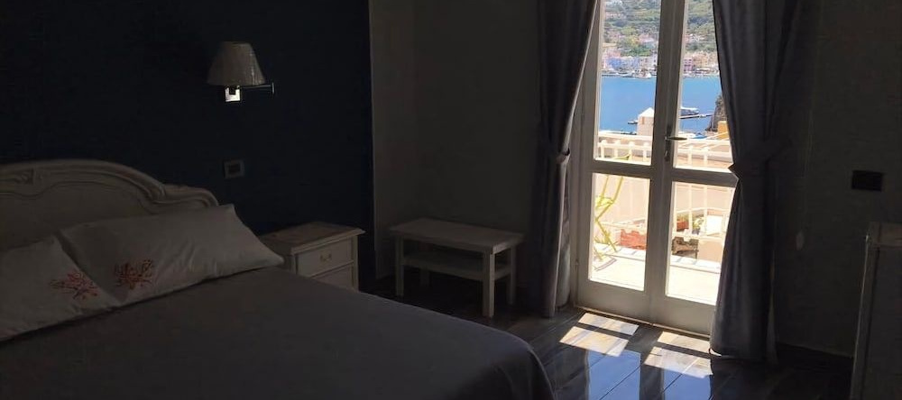B&B Ponza Suite, Понца — фото 1
