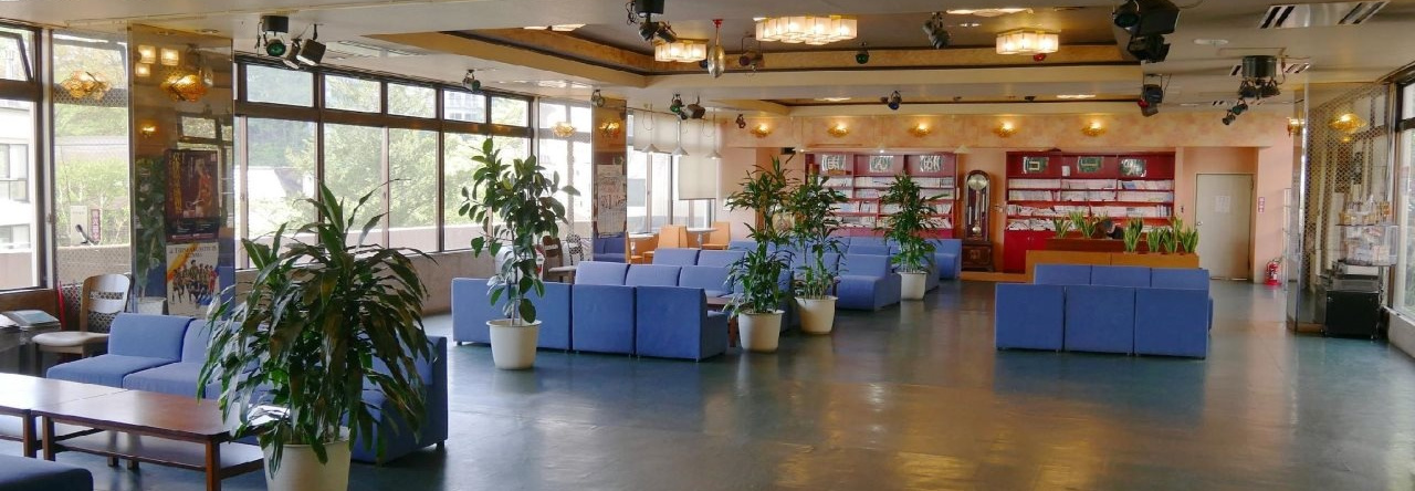 Kamenoi Hotel Kusatsu Yubatake, 草津 — 照片 1