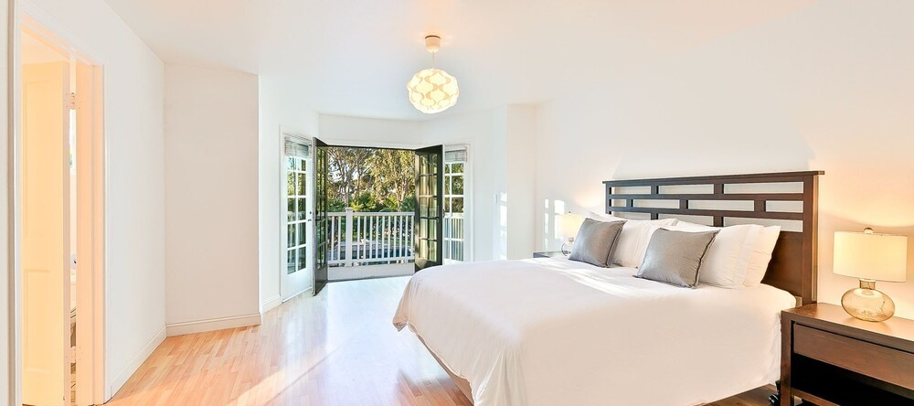 5BDRM Villa Via Mil Cumbres, Solana Beach — photo 1