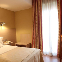 Hotel Burlada, Burlada — photo 5