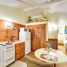 'pine Cottage' Duplex w/ Deck: Walk to State Park!, 以法莲 — 照片 4