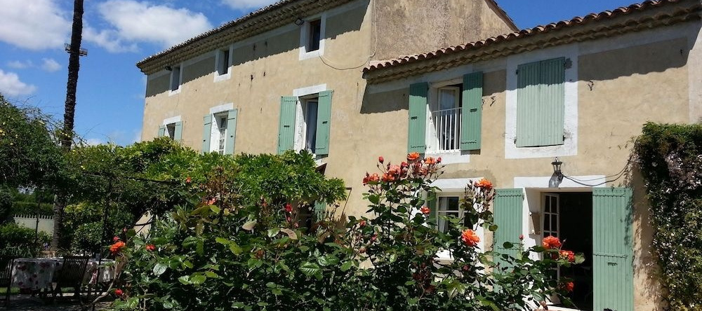 B&B Au Mas De La Tournillone, 莫尔纳 — 照片 1