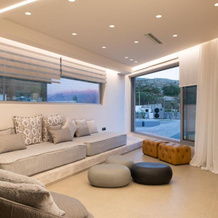 An intimate Villa Resort- Right on the beach, by ThinkVilla, Petres — photo 2