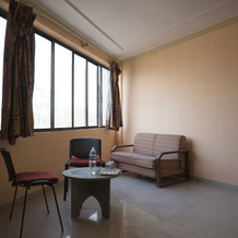 OYO 37830 Hotel Aakar International, 萨塔拉 — 照片 5