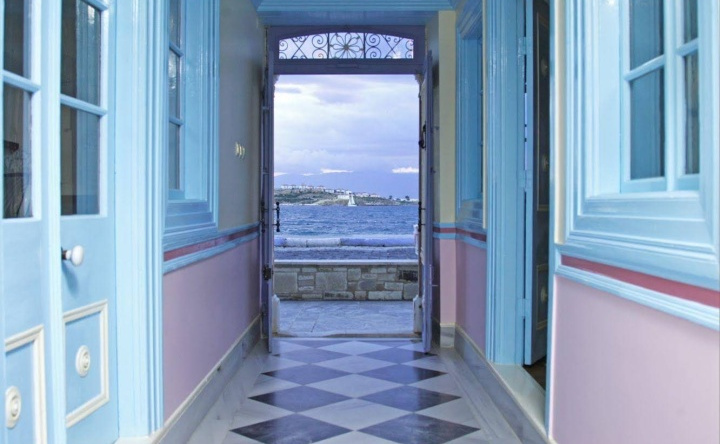 Lola 38 Hotel, Foca — photo 1