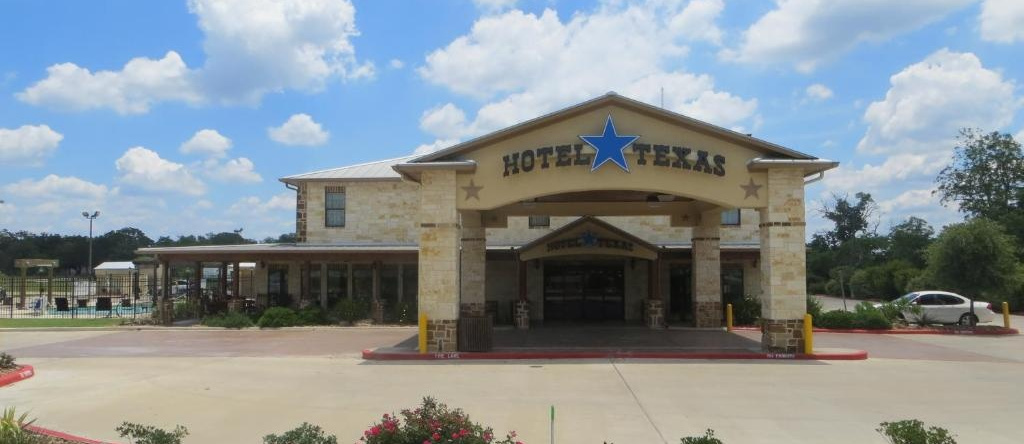 Hotel Texas, Холлетсвилл — фото 1