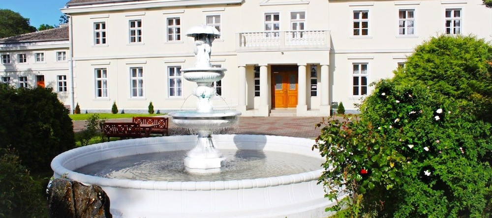 Palac Morski, Sarbinowo — photo 1