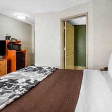 Clarion Pointe Albemarle, Албемарл — фото 2