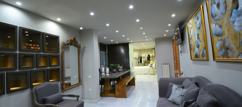 Jootiq Loft, Вулиагмени — фото 1